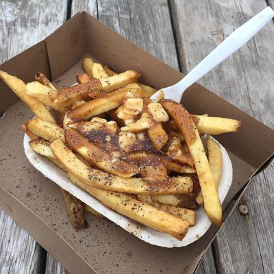 Classic Poutine